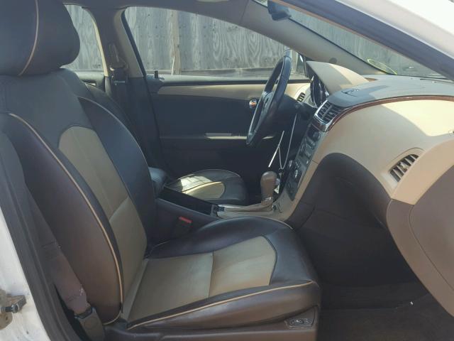 1G1ZE5E75BF120073 - 2011 CHEVROLET MALIBU LTZ 白色 照片 5