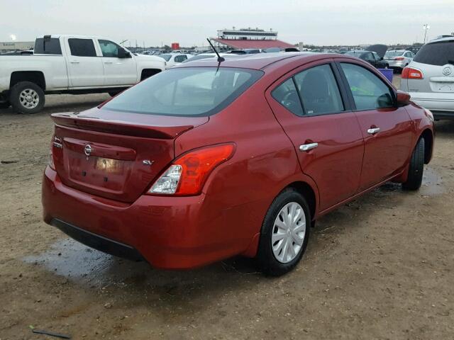 3N1CN7AP4HL880060 - 2017 NISSAN VERSA RED photo 4