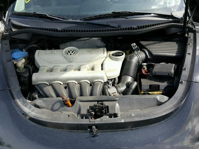 3VWPG3AG5AM015130 - 2010 VOLKSWAGEN NEW BEETLE 黑色 照片 7