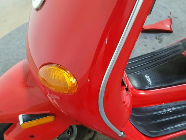 ZAPC16C1335007158 - 2003 VESPA C161C RED photo 15