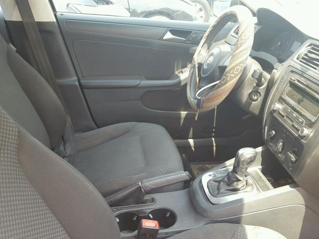 3VW2K7AJ5DM391732 - 2013 VOLKSWAGEN JETTA BASE 黑色 照片 5