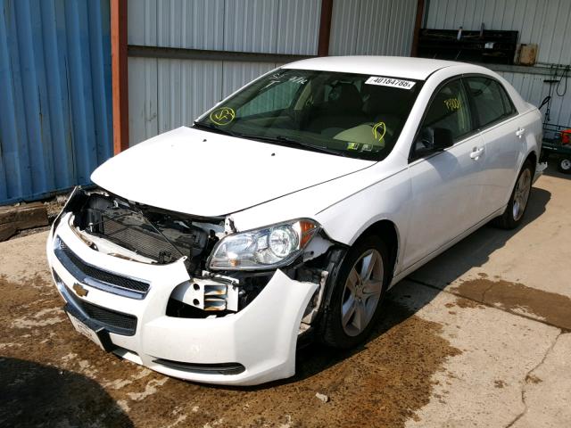 1G1ZB5EB0AF291745 - 2010 CHEVROLET MALIBU LS WHITE photo 2