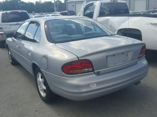 1G3WH52K9WF374398 - 1998 OLDSMOBILE INTRIGUE SILVER photo 3