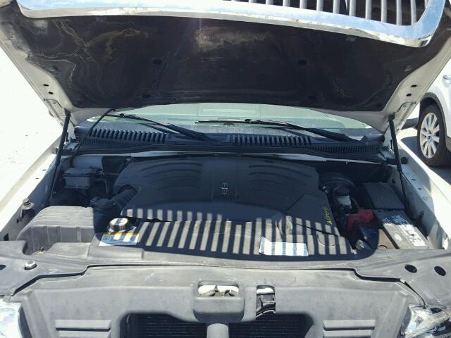 5LMEU88H84ZJ17774 - 2004 LINCOLN AVIATOR 白色 照片 7