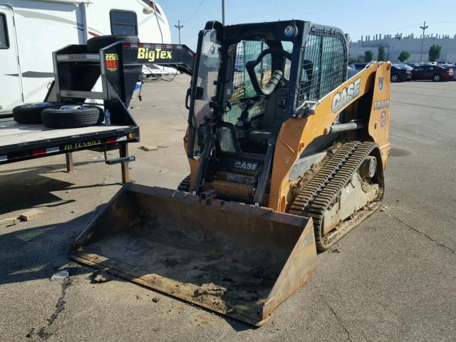 JAF581106 - 2015 CASE SKIDLOADER YELLOW photo 2