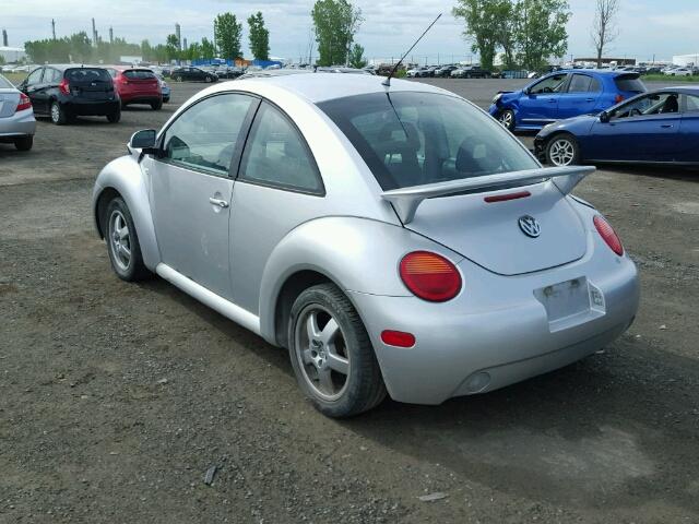 3VWCA21C7XM450909 - 1999 VOLKSWAGEN NEW BEETLE 银色 照片 3