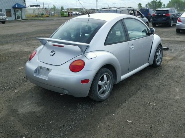 3VWCA21C7XM450909 - 1999 VOLKSWAGEN NEW BEETLE 银色 照片 4