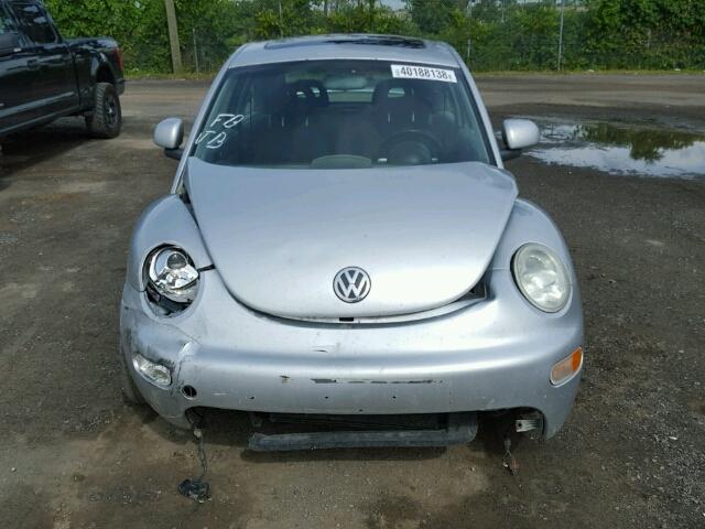 3VWCA21C7XM450909 - 1999 VOLKSWAGEN NEW BEETLE 银色 照片 9