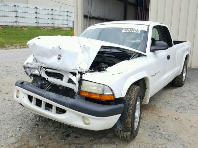 1B7GL32X72S664403 - 2002 DODGE DAKOTA SPO WHITE photo 2