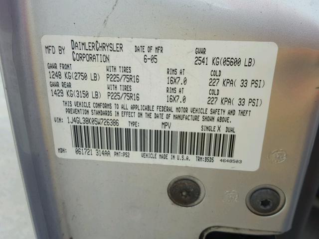 1J4GL38K05W726386 - 2005 JEEP LIBERTY RE SILVER photo 10