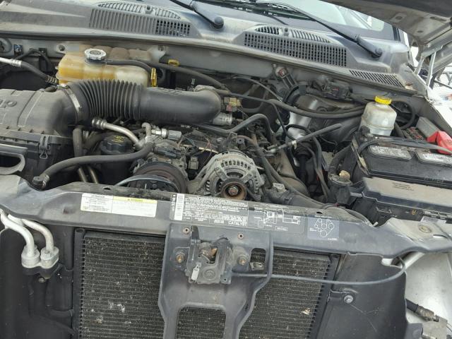 1J4GL38K05W726386 - 2005 JEEP LIBERTY RE SILVER photo 7