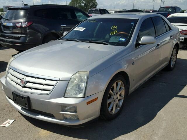 1G6DW677160190327 - 2006 CADILLAC STS SILVER photo 2