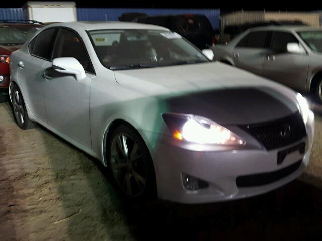 JTHBK262195098235 - 2009 LEXUS IS WHITE photo 1