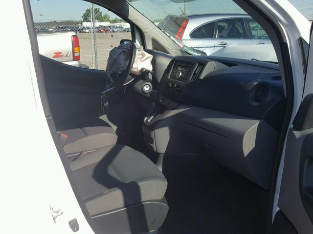 3N63M0ZN1HK719419 - 2017 CHEVROLET CITY EXPRE WHITE photo 5