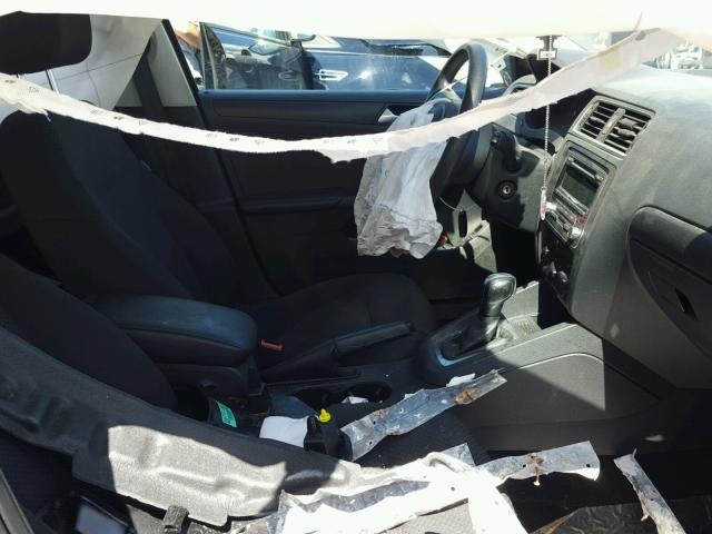 3VW2K7AJ6EM233885 - 2014 VOLKSWAGEN JETTA BASE Սև լուսանկար 5