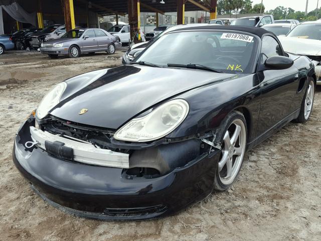 WP0CA298XXU632666 - 1999 PORSCHE BOXSTER BLACK photo 2