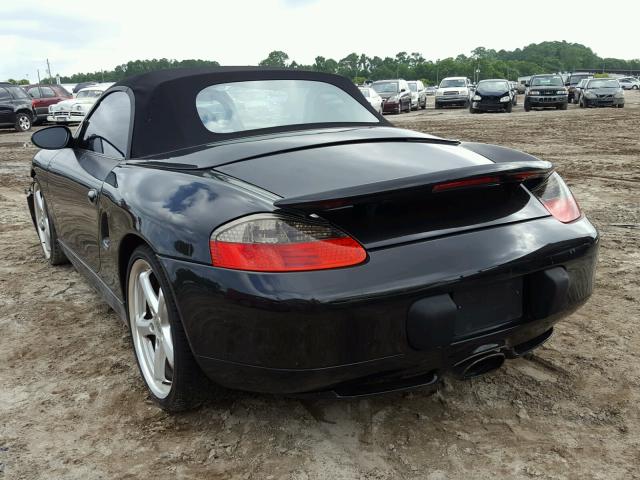 WP0CA298XXU632666 - 1999 PORSCHE BOXSTER BLACK photo 3