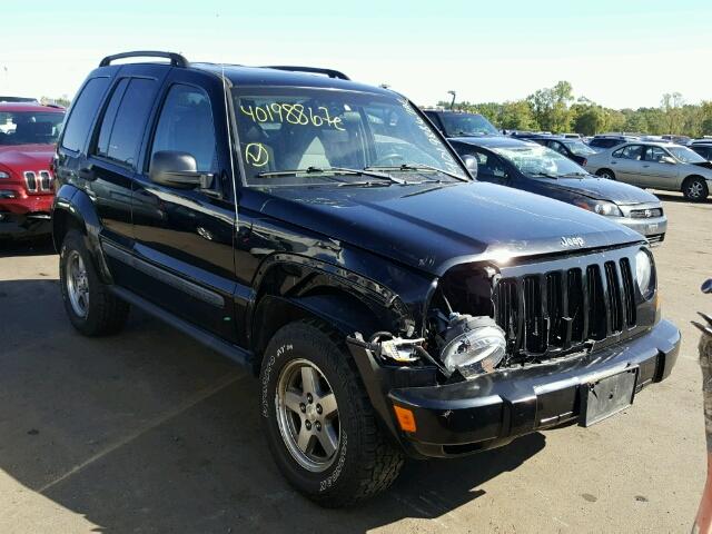 1J4GL38K85W642820 - 2005 JEEP LIBERTY RE BLACK photo 1