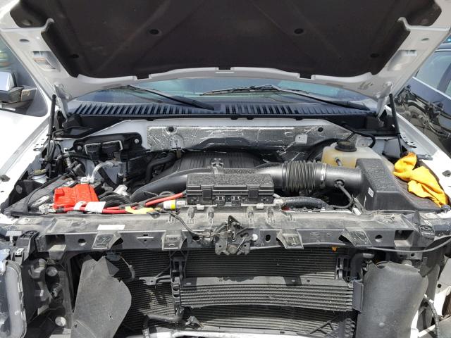 5LMJJ2HT2FEJ10970 - 2015 LINCOLN NAVIGATOR Biały zdjęcie 7