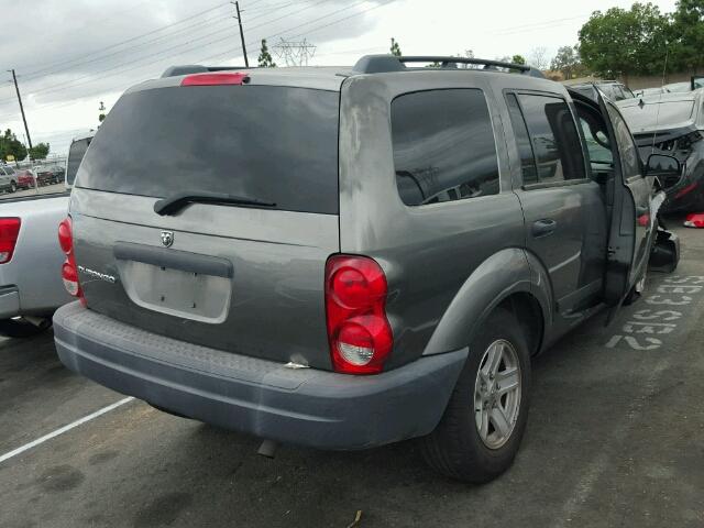 1D4HD38N26F186349 - 2006 DODGE DURANGO SX SILVER photo 4