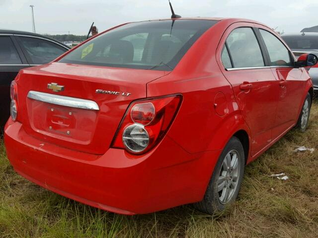 1G1JC5SH1E4238685 - 2014 CHEVROLET SONIC RED photo 4