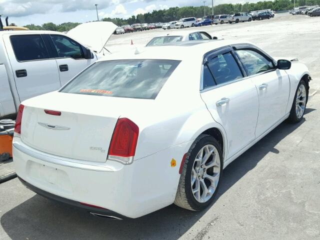 2C3CCAPG8GH164166 - 2016 CHRYSLER 300C WHITE photo 4