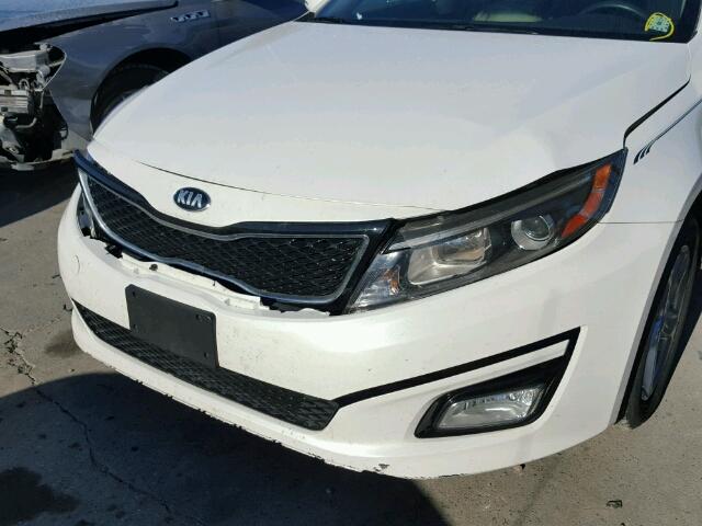 KNAGM4A72E5517118 - 2014 KIA OPTIMA LX WHITE photo 9