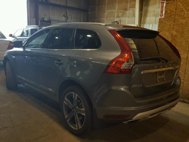 YV449MRR7H2038158 - 2017 VOLVO XC60 T6 GREEN photo 3