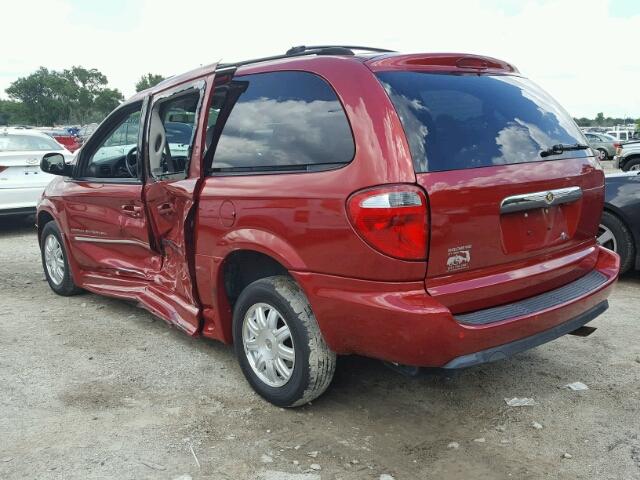 2A4GP54L26R915145 - 2006 CHRYSLER TOWN & COU RED photo 3