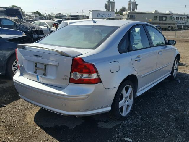 YV1MH682152075590 - 2005 VOLVO S40 T5 SILVER photo 4