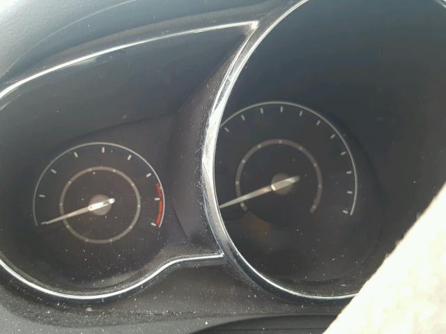 1G1ZC5E07CF222632 - 2012 CHEVROLET MALIBU 1LT BLACK photo 8