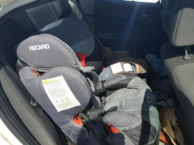 2G2WP522841293520 - 2004 PONTIAC GRAND PRIX WHITE photo 6