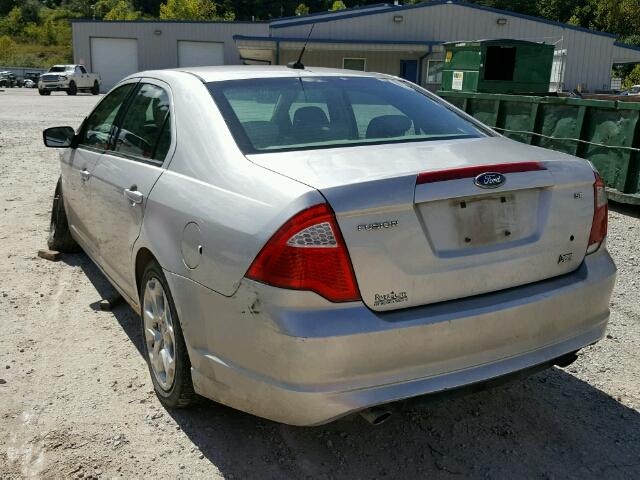 3FAHP0HG1AR333377 - 2010 FORD FUSION SILVER photo 3