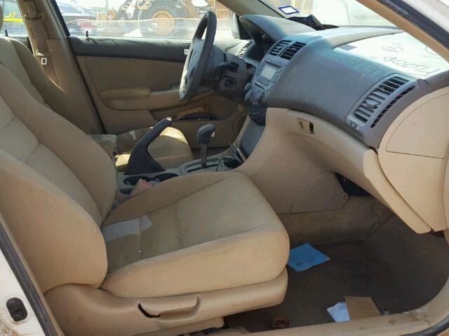 1HGCM56187A212214 - 2007 HONDA ACCORD WHITE photo 5