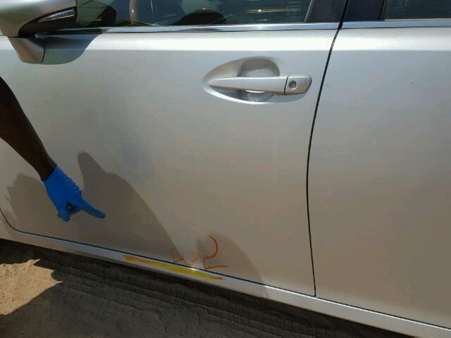 JTHBW1GG9E2058070 - 2014 LEXUS ES SILVER photo 9