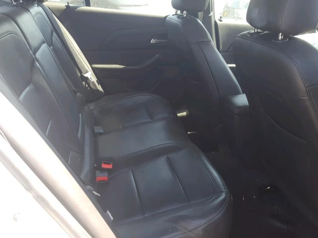 1G11E5SA1GF113187 - 2016 CHEVROLET MALIBU LIM 银色 照片 6