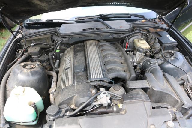 WBABJ8332XEM23862 - 1999 BMW 323 IC AUT BLACK photo 7