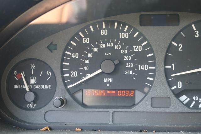 WBABJ8332XEM23862 - 1999 BMW 323 IC AUT BLACK photo 8