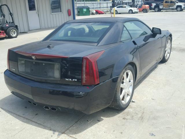 1G6YV34A655602469 - 2005 CADILLAC XLR BLACK photo 4