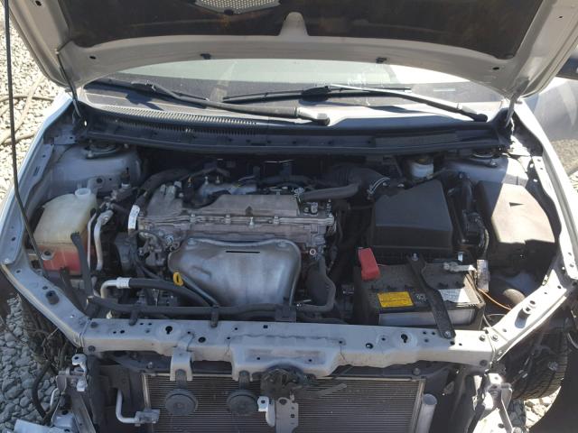 JTKJF5C79B3022680 - 2011 TOYOTA SCION TC 银色 照片 7