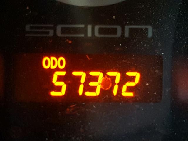 JTKJF5C79B3022680 - 2011 TOYOTA SCION TC 银色 照片 8