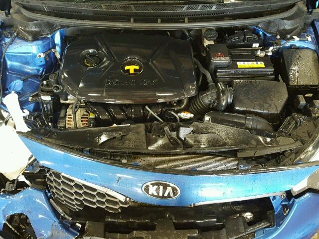 KNAFX4A68F5278041 - 2015 KIA FORTE LX BLUE photo 7