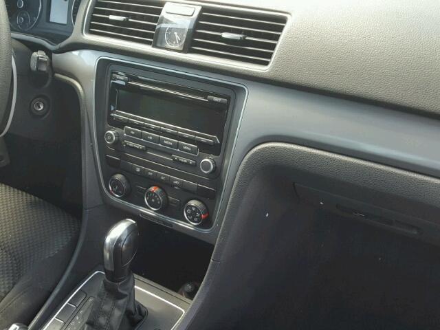 1VWAP7A31EC010072 - 2014 VOLKSWAGEN PASSAT S رمادي صورة 9