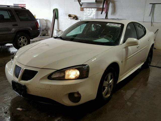 2G2WP552961240985 - 2006 PONTIAC GRAND PRIX თეთრი ფოტო 2