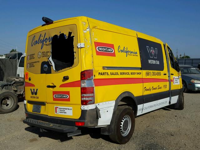 WDYPE7CD7HP524437 - 2017 FREIGHTLINER SPRINTER 2 YELLOW photo 4