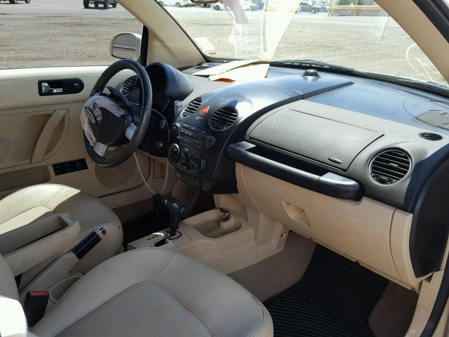 3VWRF31Y88M406089 - 2008 VOLKSWAGEN NEW BEETLE კრემისფერი ფოტო 9