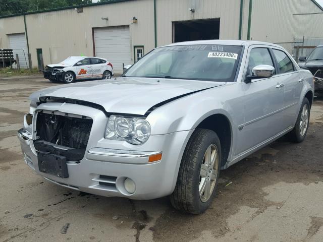 2C3LK63H76H345806 - 2006 CHRYSLER 300C SILVER photo 2