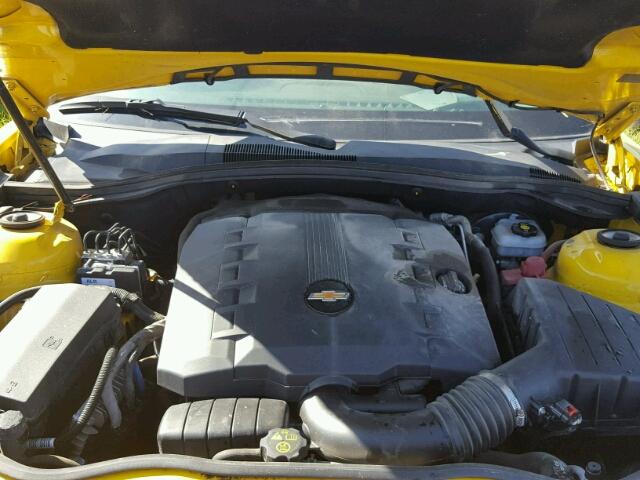 2G1FA1E30D9135192 - 2013 CHEVROLET CAMARO LS YELLOW photo 7