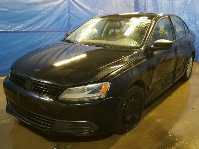 3VW2K7AJ2CM336105 - 2012 VOLKSWAGEN JETTA BASE 黑色 照片 2