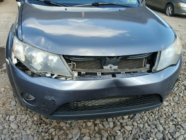 JA4MS31X27U003777 - 2007 MITSUBISHI OUTLANDER GRAY photo 9